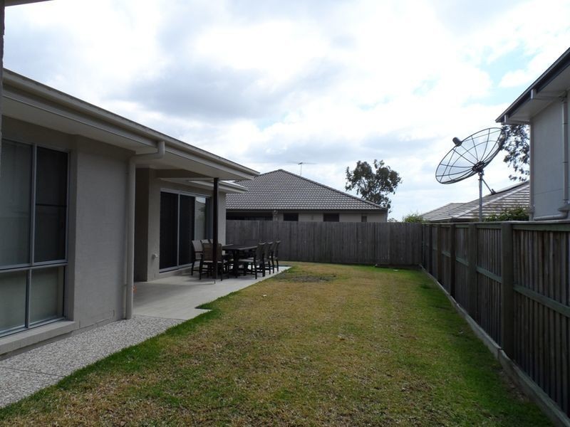 81 Parkwood Drive, Heathwood QLD 4110