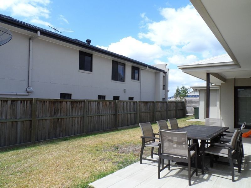 81 Parkwood Drive, Heathwood QLD 4110