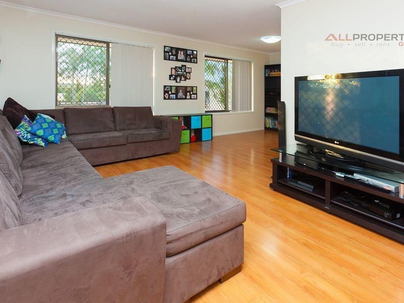 20 Letitia Street, Regents Park QLD 4118