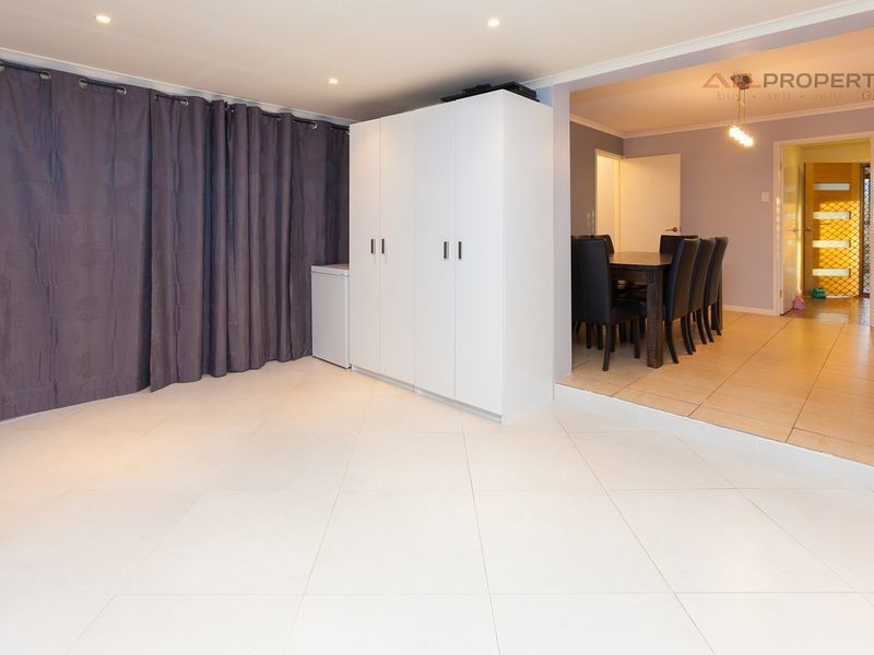 20 Letitia Street, Regents Park QLD 4118