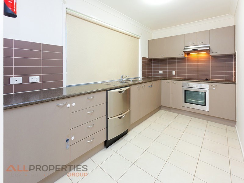 12 Pebbles Court, Berrinba QLD 4117