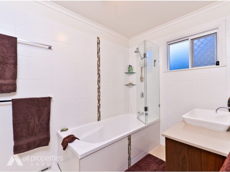 117 Barmore Street, Tarragindi QLD 4121