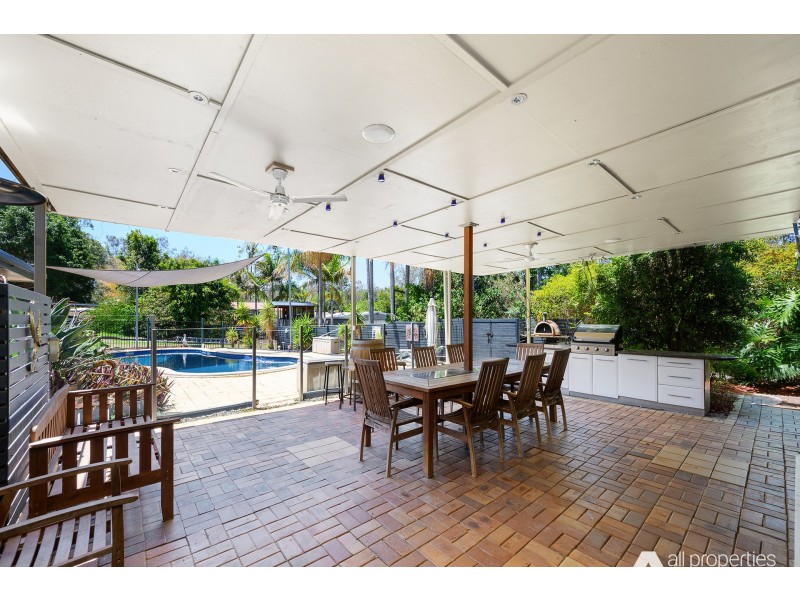 2-4 Kew Place, Munruben QLD 4125