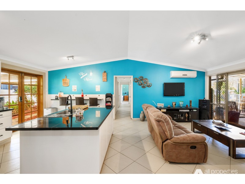 2-4 Kew Place, Munruben QLD 4125