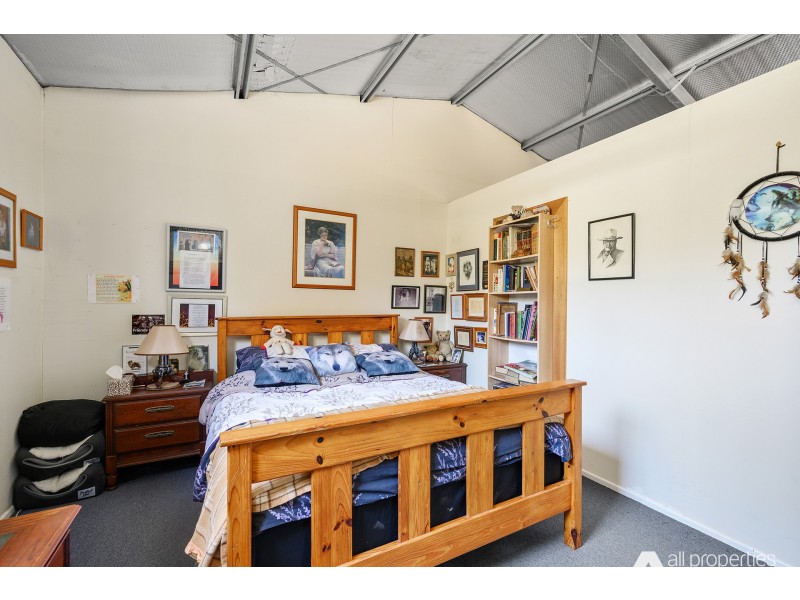 2-4 Kew Place, Munruben QLD 4125