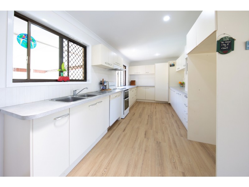 20 Cottonvale Street, Coopers Plains QLD 4108