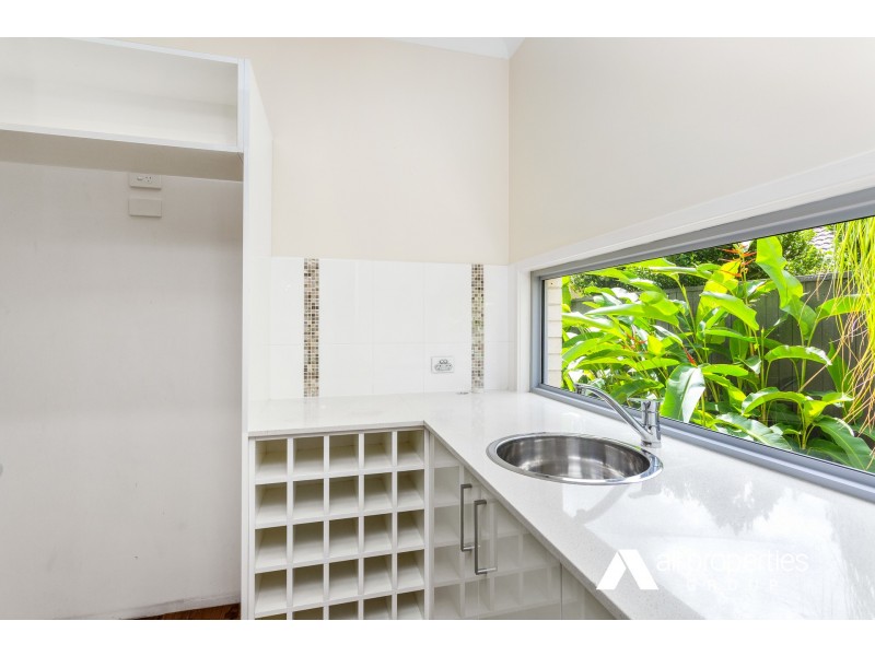 109 Parkwood Drive, Heathwood QLD 4110