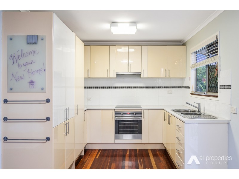 9 Dornock Drive, Boronia Heights QLD 4124