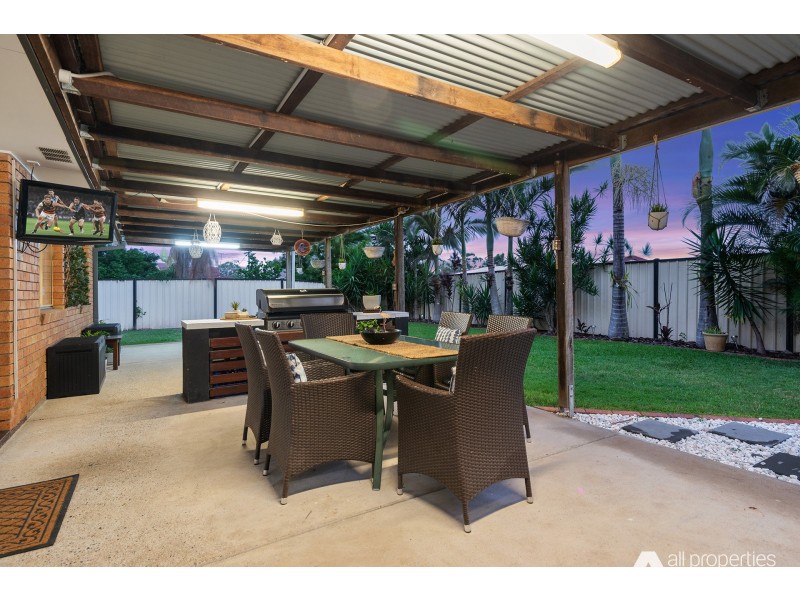 15 Tasman Court, Boronia Heights QLD 4124