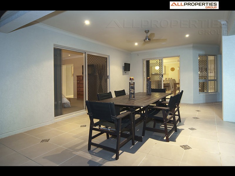 8 St Ives Close, Drewvale QLD 4116