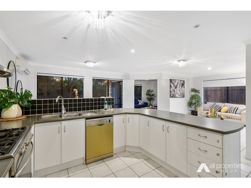 18 Howell Place, Drewvale QLD 4116