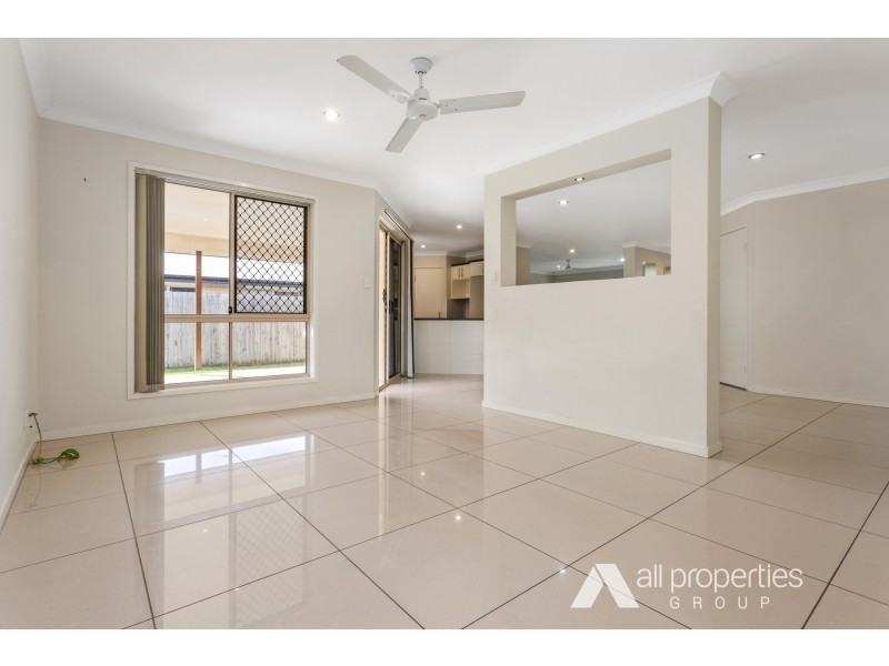 27 Serenity Court, Crestmead QLD 4132