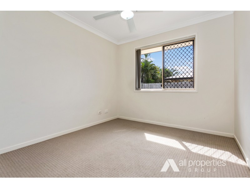 27 Serenity Court, Crestmead QLD 4132