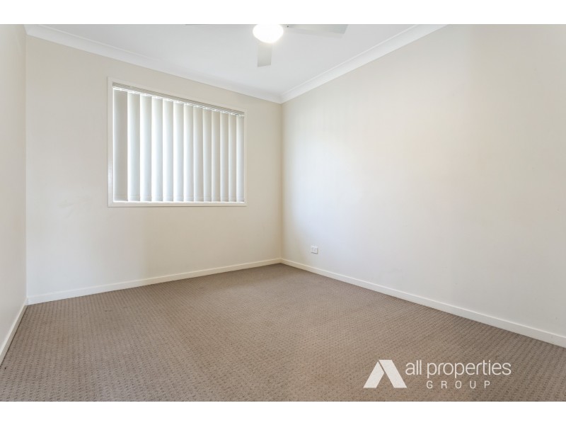 27 Serenity Court, Crestmead QLD 4132