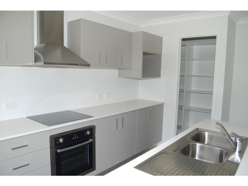 1/9 Cafe Place, Bellbird Park QLD 4300