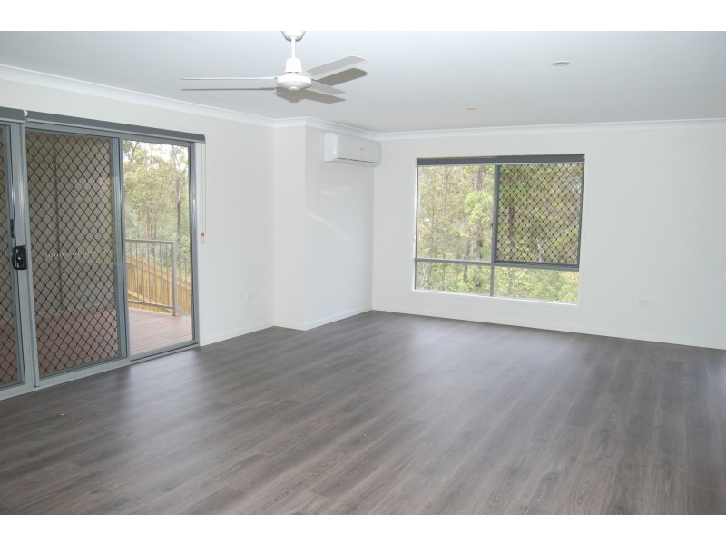 1/9 Cafe Place, Bellbird Park QLD 4300