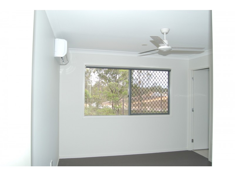 1/9 Cafe Place, Bellbird Park QLD 4300