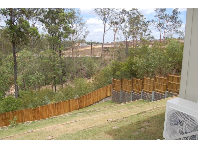 1/9 Cafe Place, Bellbird Park QLD 4300