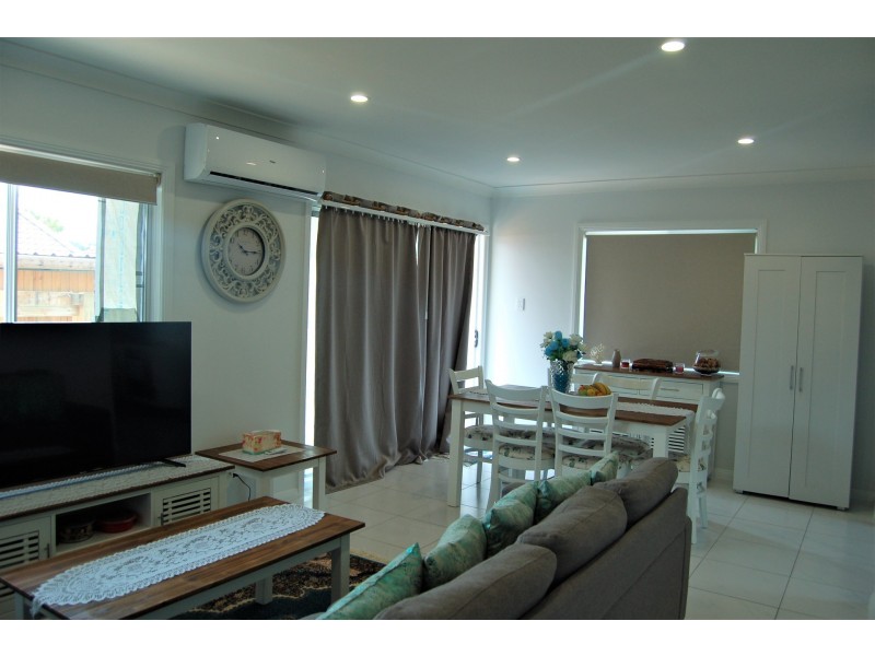 2/7 Burrinjuck Street, Marsden QLD 4132