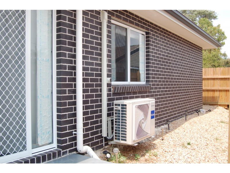 2/7 Burrinjuck Street, Marsden QLD 4132