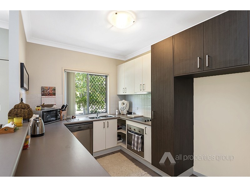 2/30-42 Cotswold Street, Mount Warren Park QLD 4207