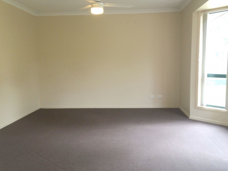 33 Craig Street, Crestmead QLD 4132