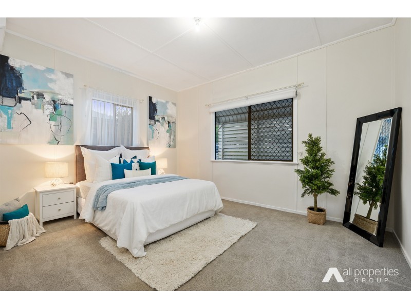 29 Coleman Street, Leichhardt QLD 4305