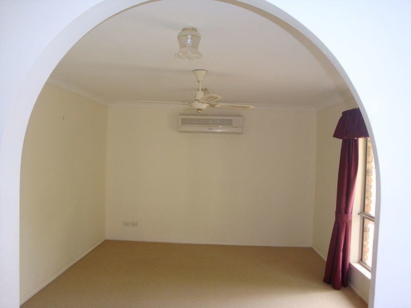 12 Grand Central Court, Boronia Heights QLD 4124