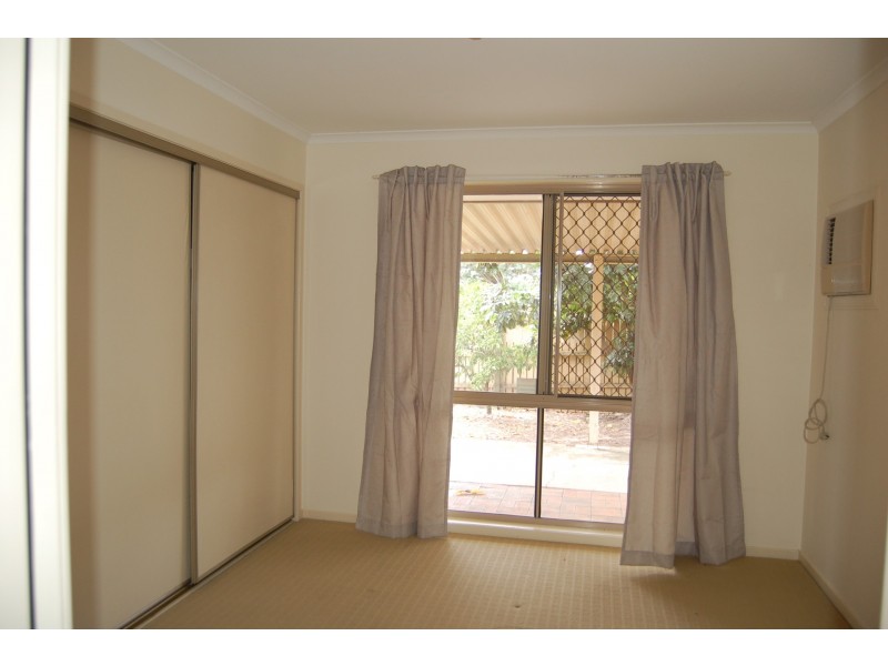 11 Thistle Street, Regents Park QLD 4118