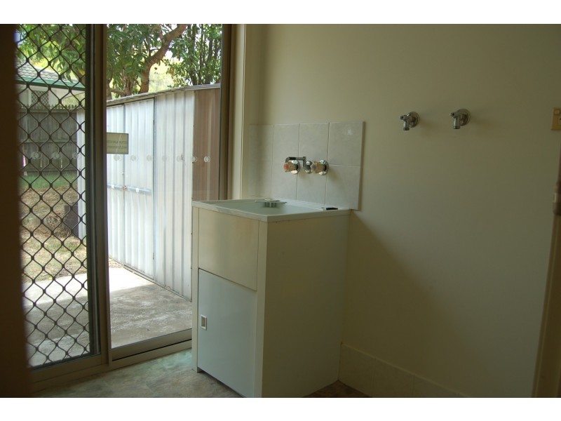 11 Thistle Street, Regents Park QLD 4118