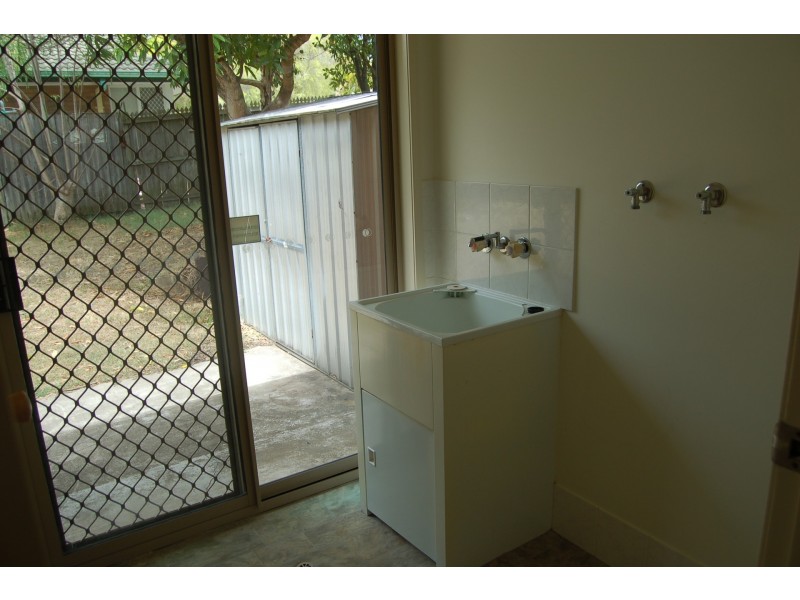 11 Thistle Street, Regents Park QLD 4118