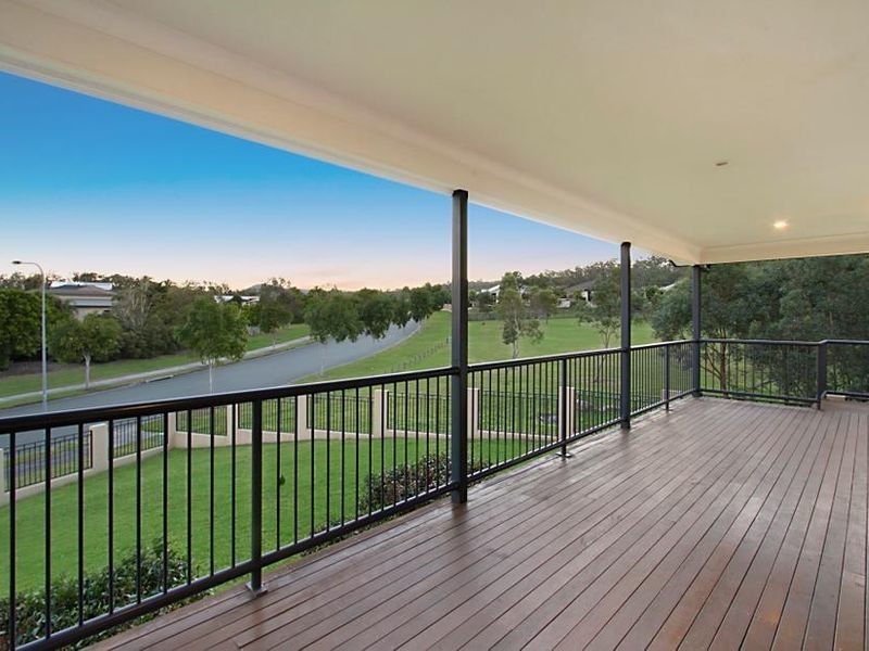 9 Starush Court, Upper Coomera QLD 4209