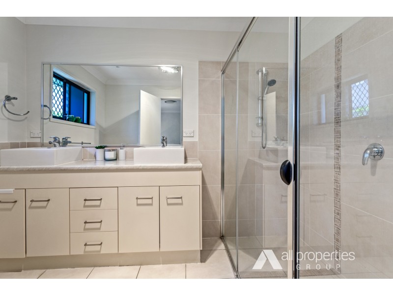 92b Shailer Road, Shailer Park QLD 4128