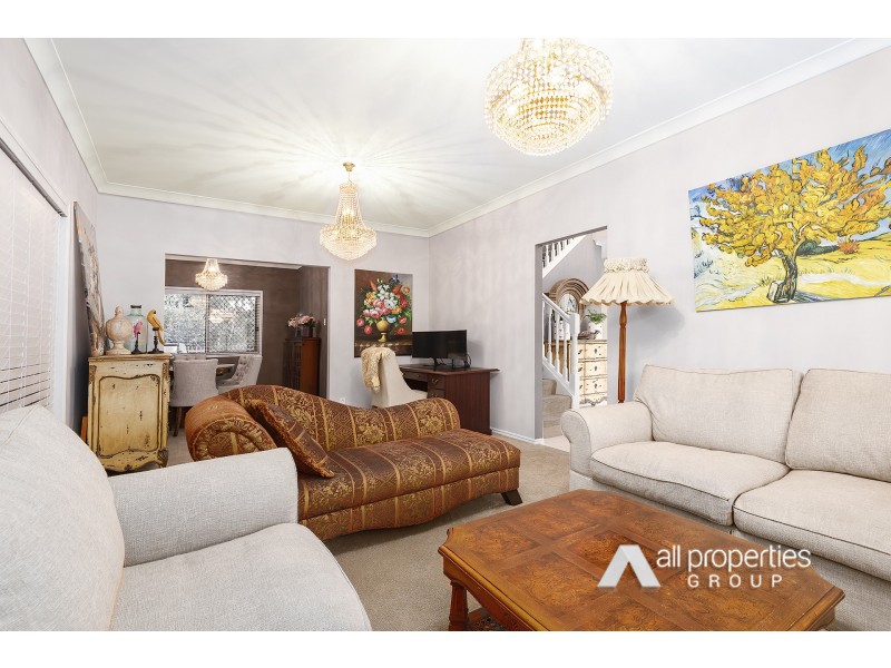 85 Ontario Crescent, Parkinson QLD 4115