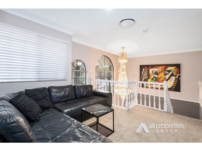 85 Ontario Crescent, Parkinson QLD 4115