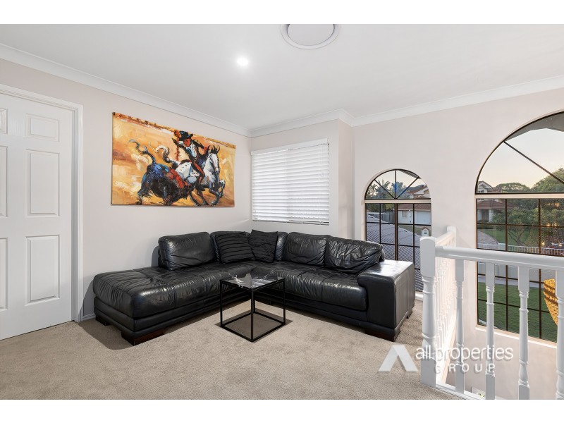 85 Ontario Crescent, Parkinson QLD 4115