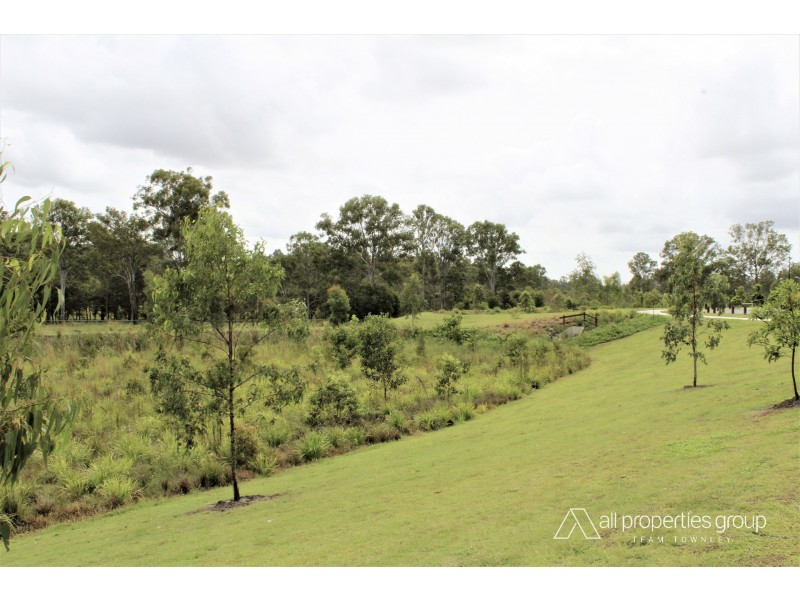 8 Malachite Drive, Logan Reserve QLD 4133