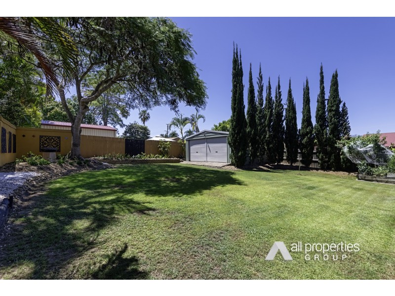 6 Conifer Street, Hillcrest QLD 4118