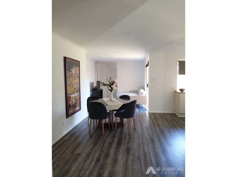 6 Park Close, Hillcrest QLD 4118