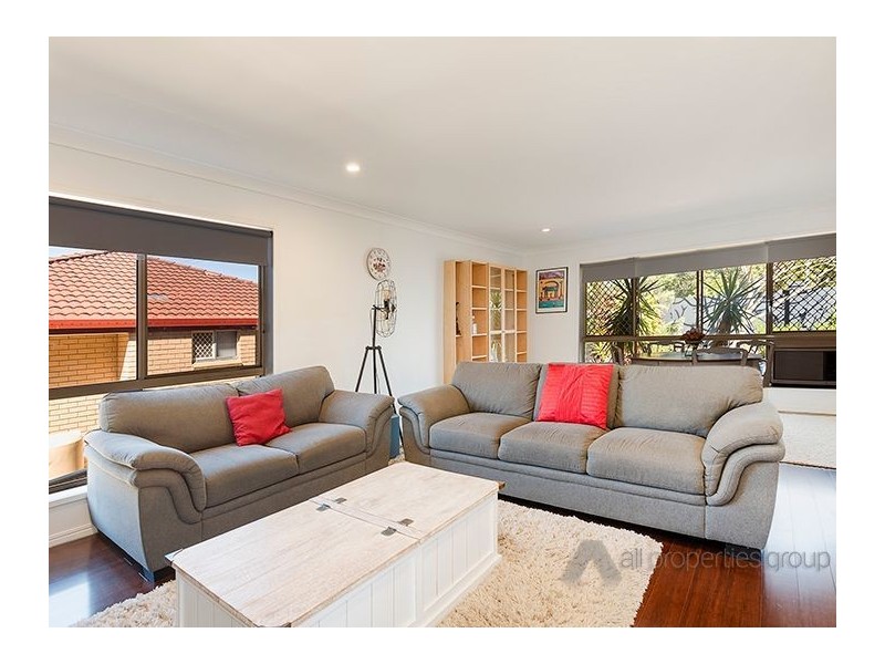 105 Sumners Road, Jamboree Heights QLD 4074