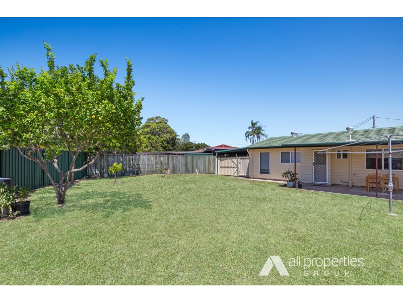 10 Quandong Street, Crestmead QLD 4132