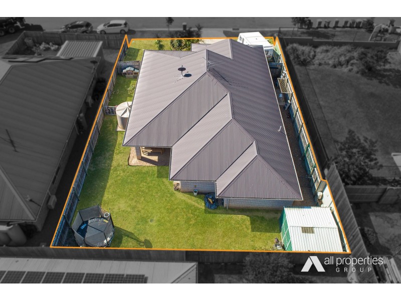 8 Devereaux Road, Boronia Heights QLD 4124