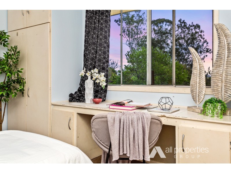 17 Allan Street, Goodna QLD 4300