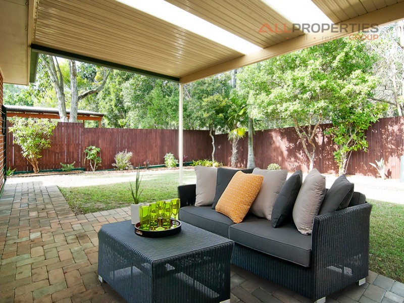 5 Summerhill Place, Forest Lake QLD 4078