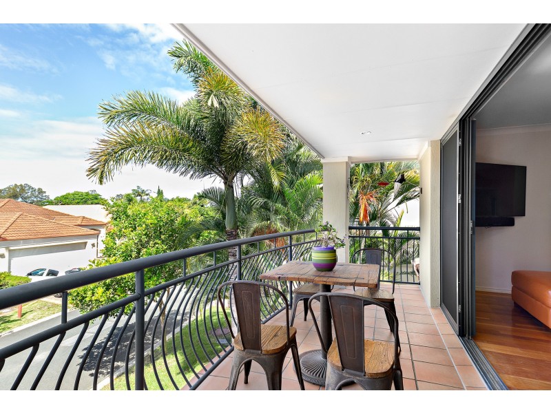 10/6-12 Monterey Keys Drive, Helensvale QLD 4212