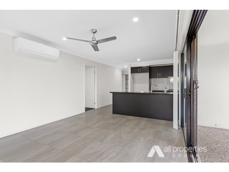 18 Forest Road, Greenbank QLD 4124