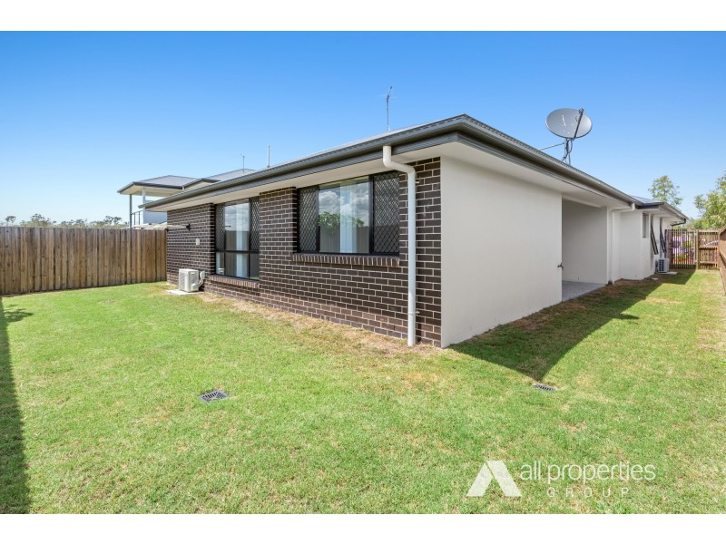 18 Forest Road, Greenbank QLD 4124