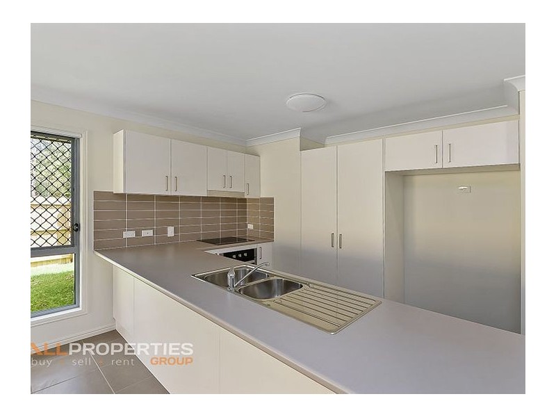 29A Greenpark Drive, Crestmead QLD 4132