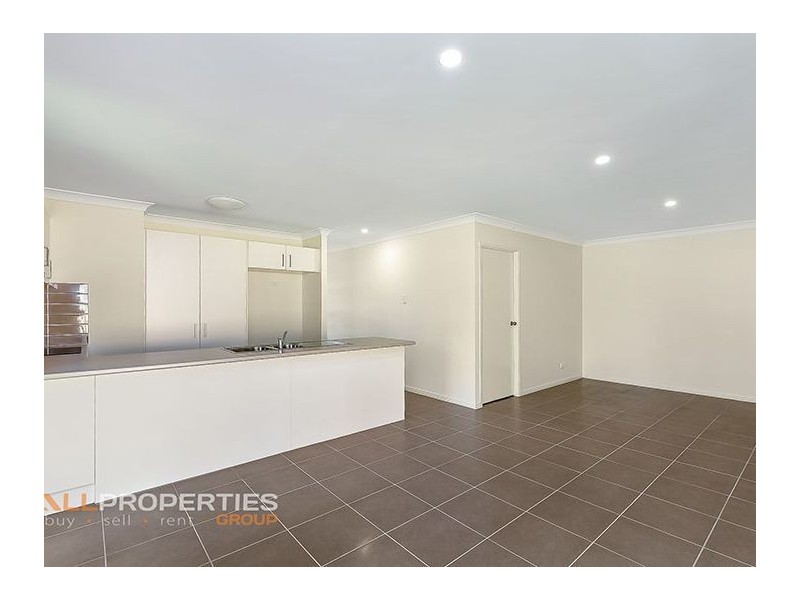 29A Greenpark Drive, Crestmead QLD 4132
