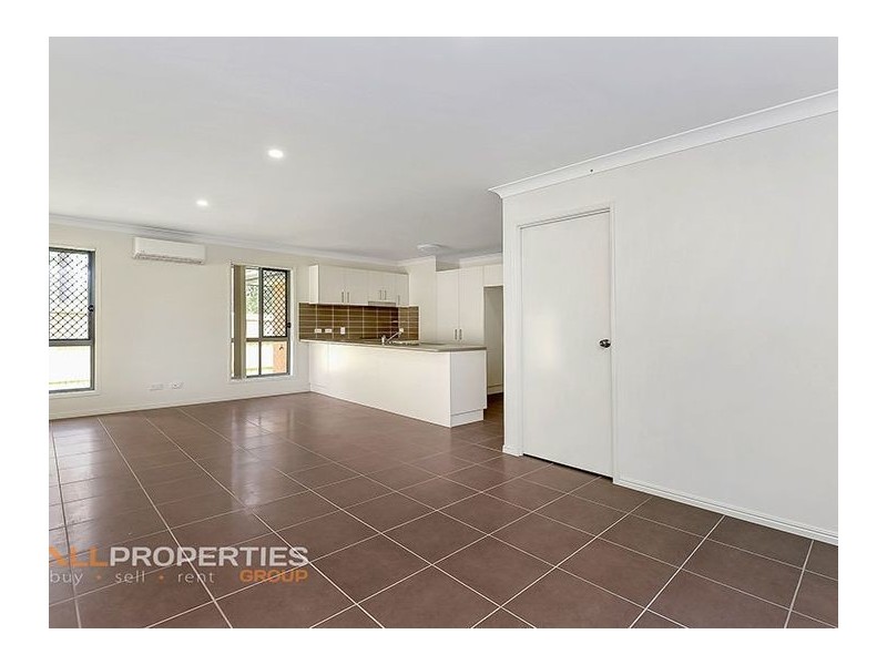 29A Greenpark Drive, Crestmead QLD 4132